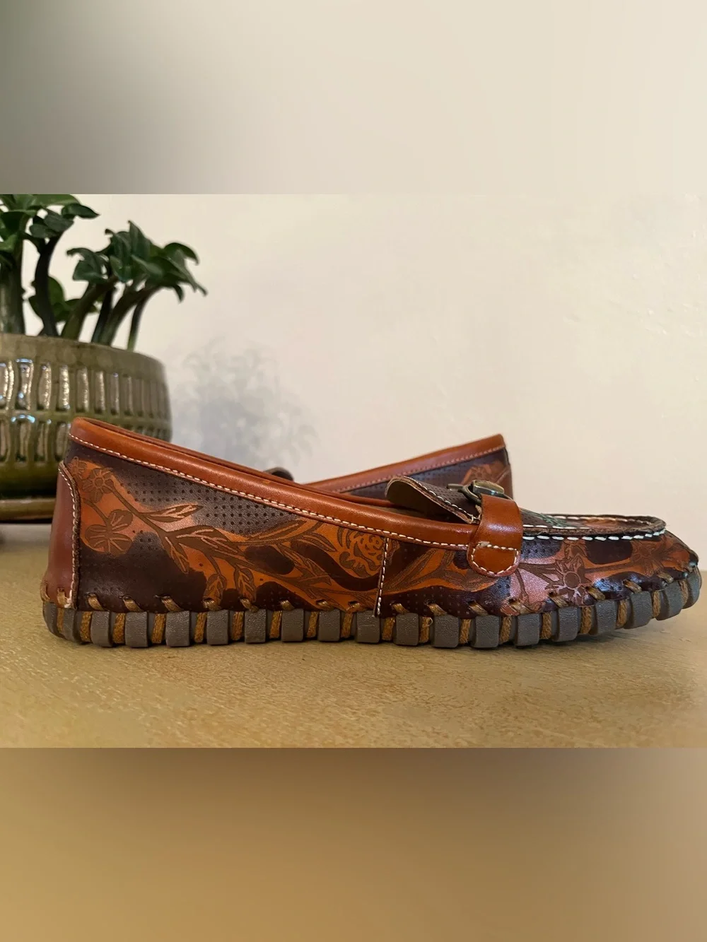 NEW L'Artiste by Spring Step Delavigne Bit Leather Loafer, 7.5/8/38